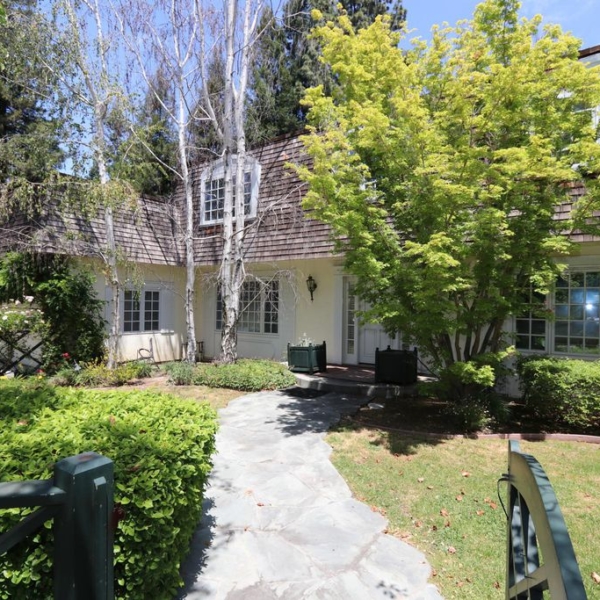 Hidden Oaks Dr, Menlo Park