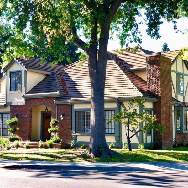  1420 Dana Ave, Palo Alto, CA 94301