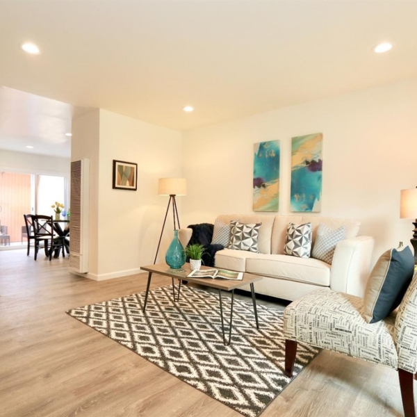 810 Oak Grove Rd APT 82 Concord, CA 94518