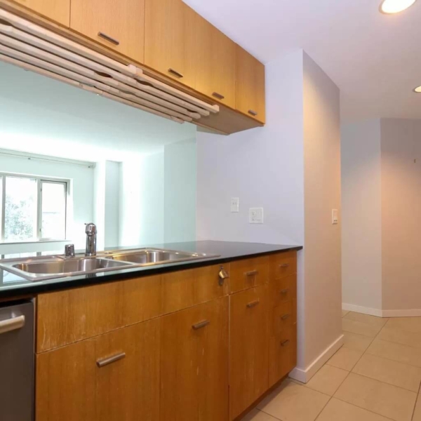 355 1st St UNIT S408, San Francisco, CA 94105