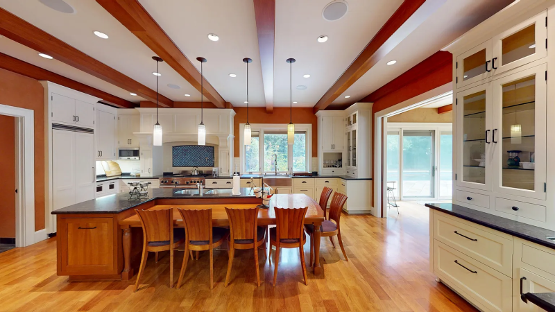 90 Stevenson Ln, Atherton, CA 94027