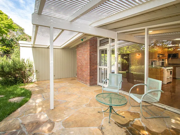 2417 Laura Ln, Mountain View, CA 94043