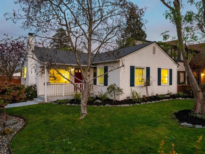 901 Chevy St, Belmont, CA 94002