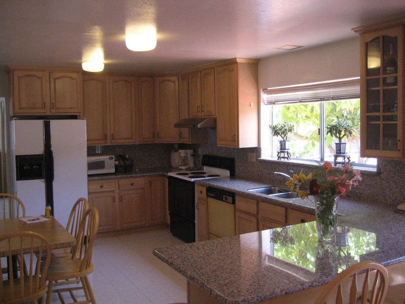124 Sequoia Rd, Hercules, CA 94547