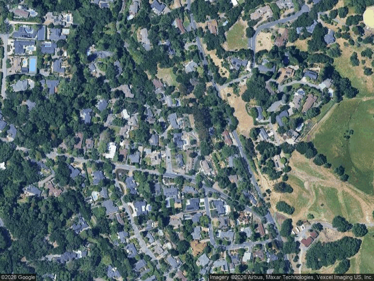 702 Las Trampas Rd, Lafayette, CA 94549