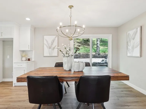 092714b9e139582653fcf8437199ca15-cc ft 768