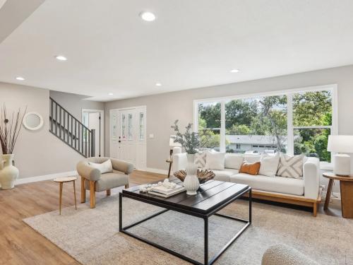 25be507491ae332242733105e0834a05-cc ft 1536