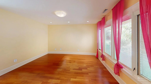 2dbd1286b67750b16596a2f195ded93c-uncropped scaled within 1536 1152