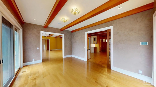 67019f55cd6db4544ac0a4ec2a10726c-uncropped scaled within 1536 1152