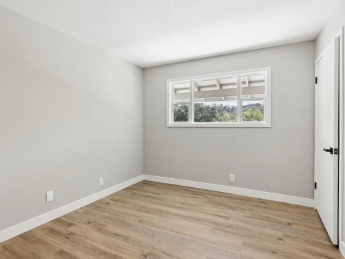 e3d78bf6193a3cd3a23e61cf91e06ea0-cc ft 768